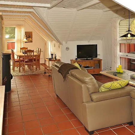 Holiday home Three-bedroom Holiday In Norre Nebel 16 Lonne Hede